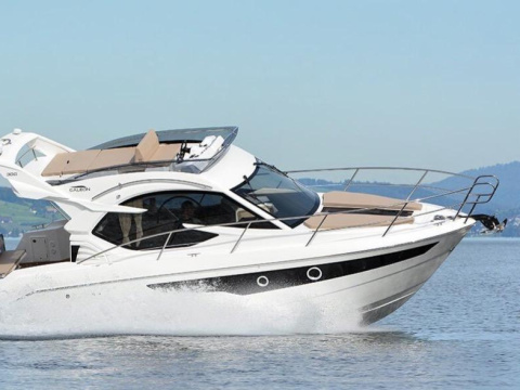 Galeon 300 Fly