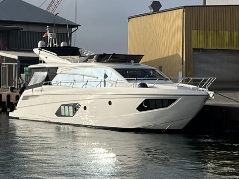 Absolute Fly 52