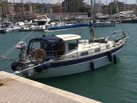 Hallberg-Rassy HR94 Cutter