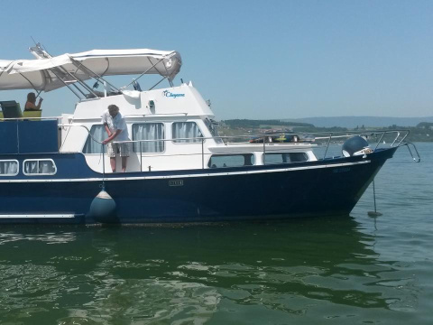 Pedro 1000 Flybridge