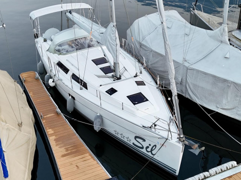 Hanse 375