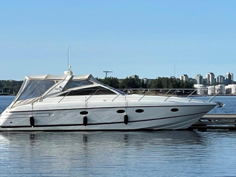 Princess V42
