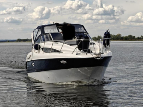 Bayliner 3055