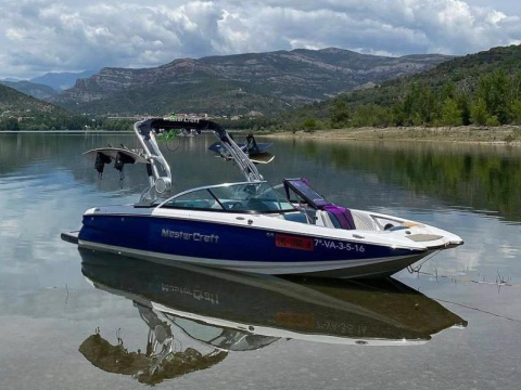 MasterCraft X2