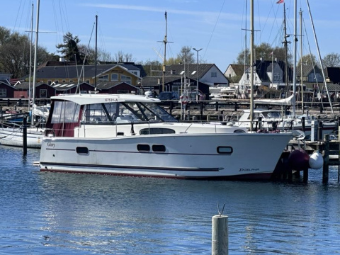 Delphia Escape 1050