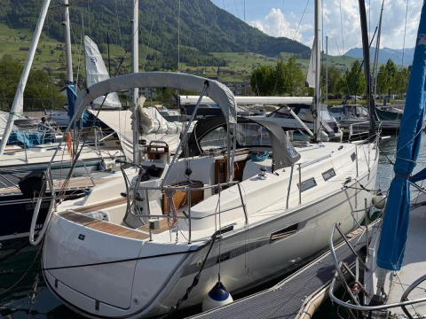 Bavaria Cruiser 32