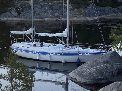 Morgan Out Island 41 ketch (416)