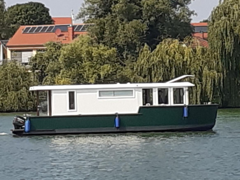Einzelbau / Wasserwanderboot