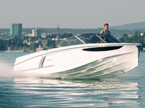 Ganz Boats Ovation 7.6 Cabin