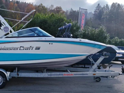 MasterCraft XT23 | 2018 | blanc - Kahuna Blue