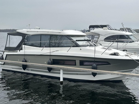 Jeanneau NC9
