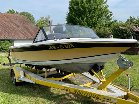 Correct Craft Ski Nautique