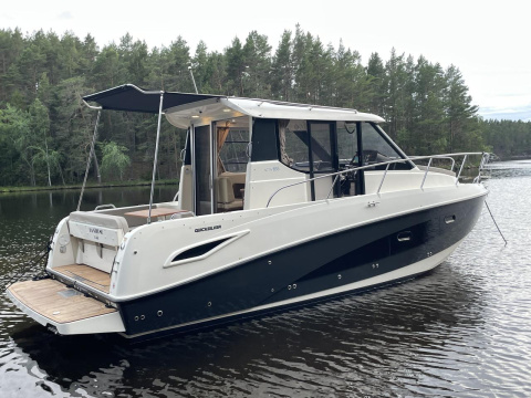 Quicksilver 855 Activ/Weekender/Cruiser
