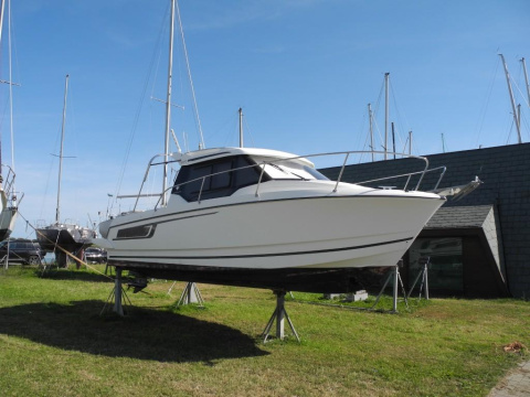 Jeanneau Merry Fisher 795