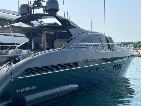 Mangusta Yachts 92