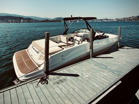 Bayliner VR6