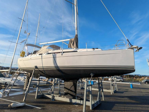 Hanse 320