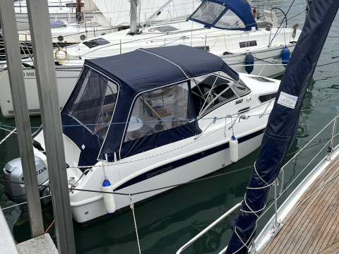 Drago 660S Cabin