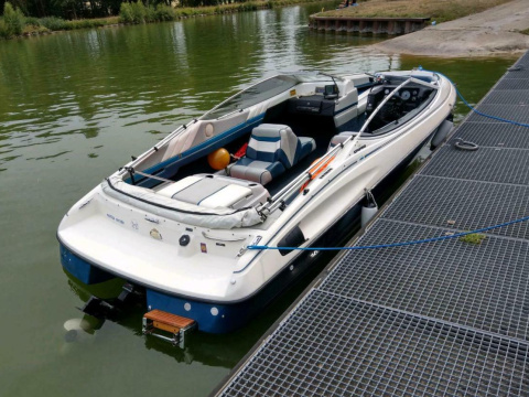 Bayliner 2050 Capri