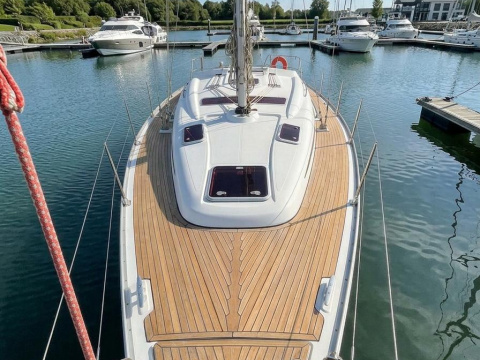 Bavaria 37 Cruiser