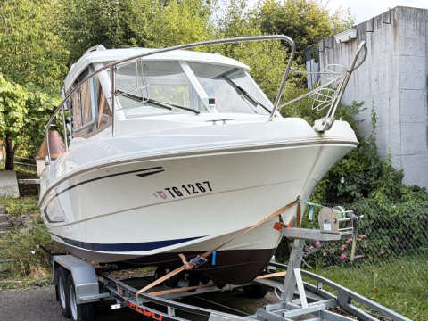 Beneteau Antares 580