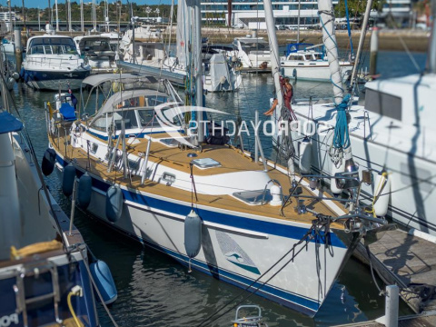 Hallberg-Rassy 43
