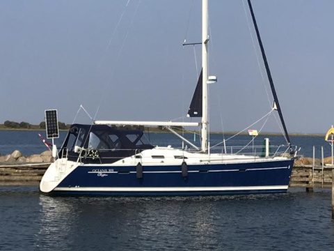 Beneteau Oceanis Clipper 393