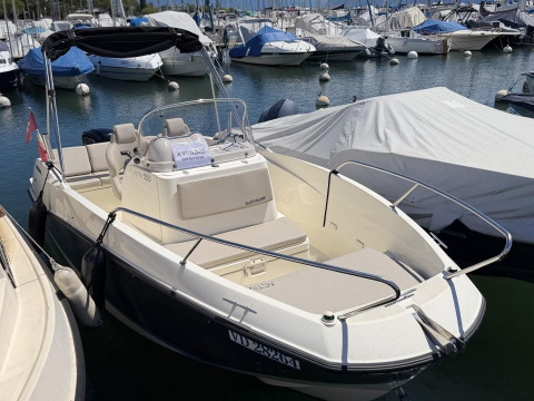 Quicksilver 555 Open