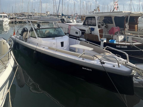 Axopar 28 T-TOP