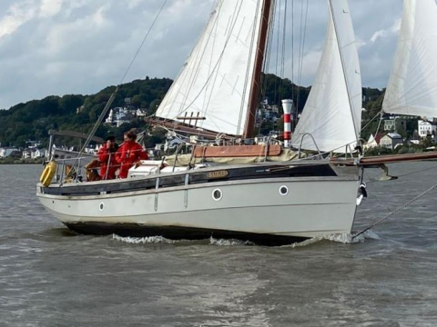 Cornish Crabbers Pilot Cutter 30