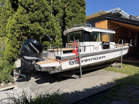 Axopar 28 Cabin / AC