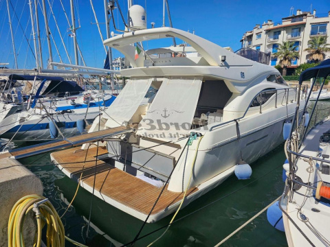 Ferretti 430