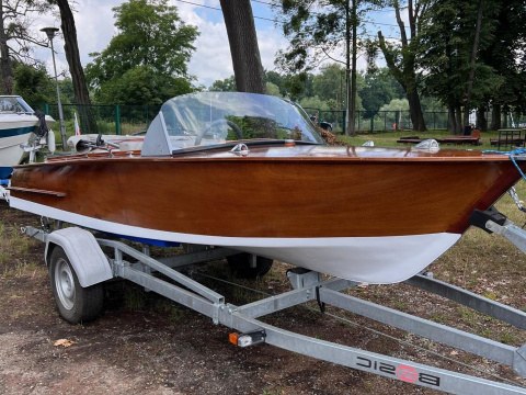 Wiking T4
