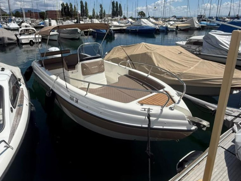 Karel Ithaca 550