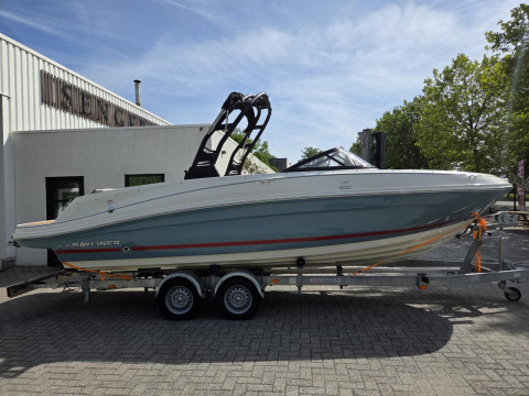 Bayliner VR6 - 250hp - 2025