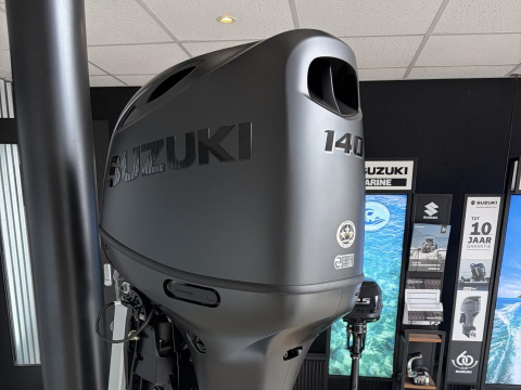 Suzuki DF 140 BTL Stealth line