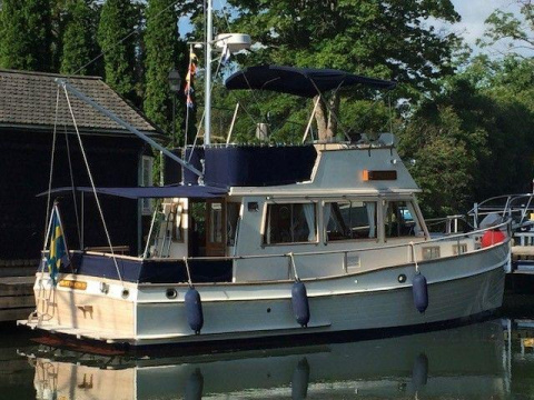 Grand Banks 32