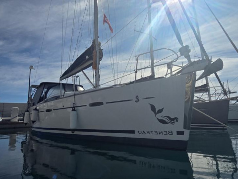 Beneteau Oceanis 40