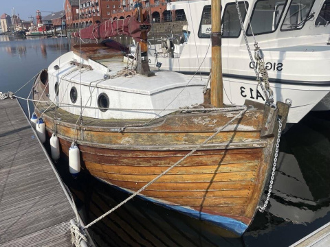 Unclassified Wootton Bridge Day Sailer