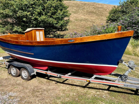 Cygnus Marine GM19