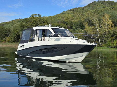 Quicksilver 855 Weekend