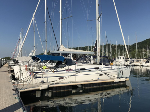 Bavaria 42 Cruiser