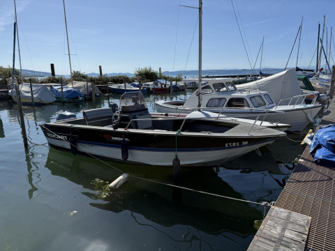 Tracker Marine Magna 19 CC