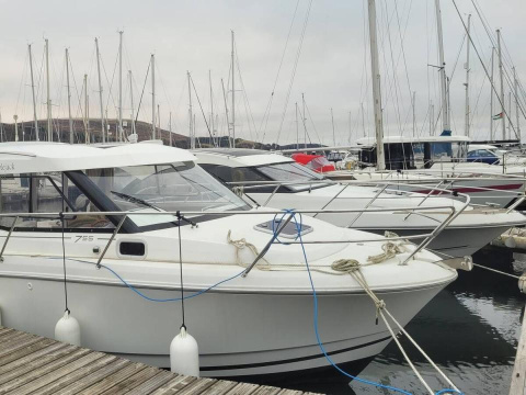 Jeanneau Merry Fisher 755