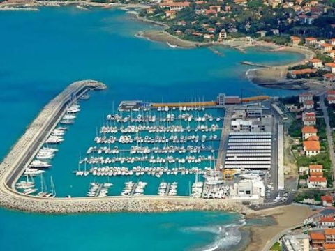POSTO BARCA 18M ROSIGNANO MARITTIMO CALA