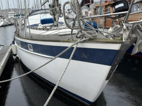 Hallberg-Rassy 38