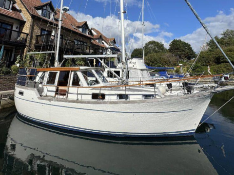 Nauticat 33