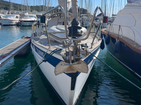 Hallberg-Rassy 382