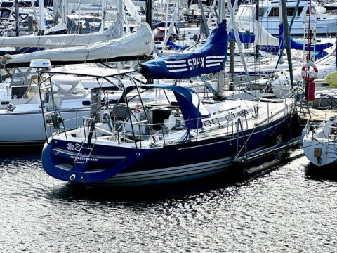 X-442 X-Yacht