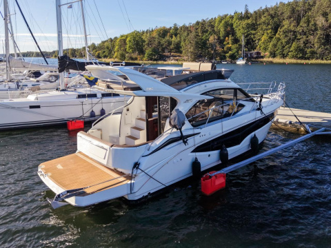 Galeon 360 Fly